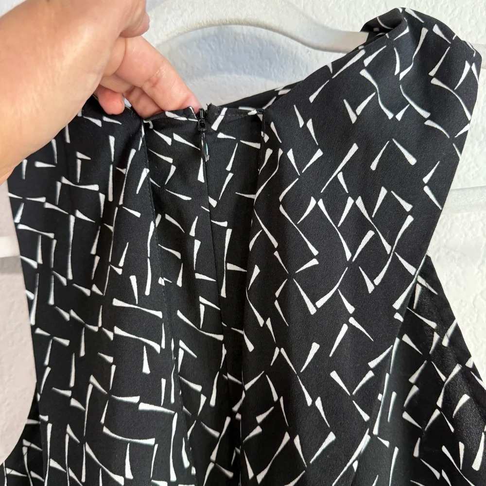 Banana Republic Womens Size 2 Black Sleeveless Halter Neck Lightweight Tie Dress - Picture 6 of 11
